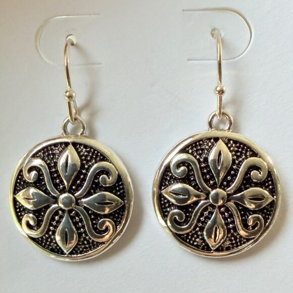 Y2K Vintage Bali Silver Tone Round Filigree Dangle Earrings 1-1/8" Nickel Free - Picture 3 of 5